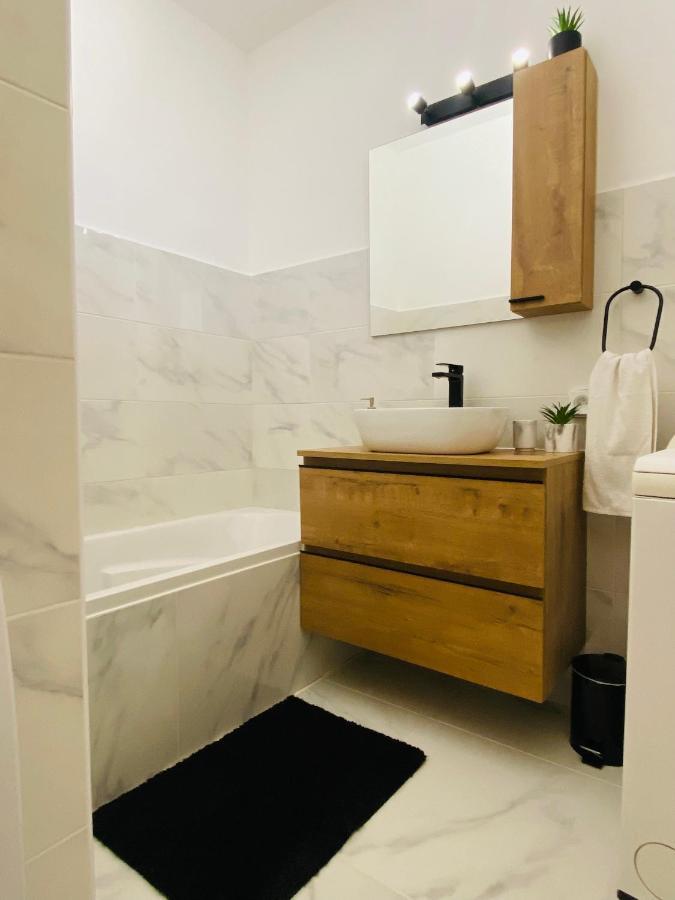 Les Tamaris Apartment Saint-Cyr-sur-Mer Luaran gambar